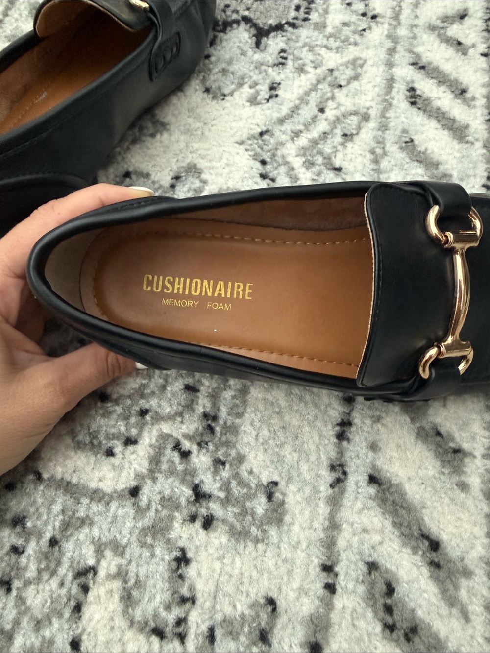 Cushionaire York Black Loafers Gold Horsebit Memory Foam Women’s 6.5 - Picture 3 of 5